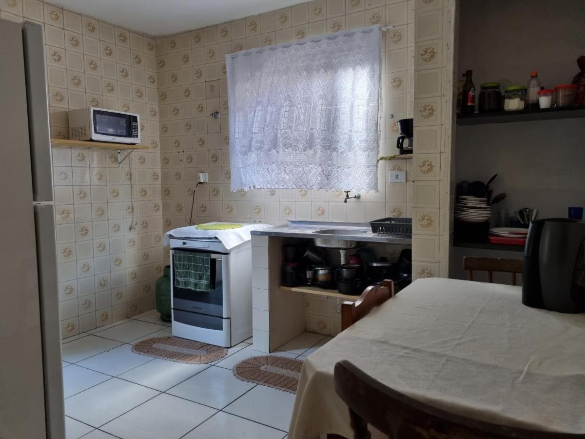 Confortável casa com piscina e churrasqueira a 100m da praia Caraguatatuba Exterior foto